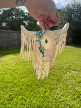 Load image into Gallery viewer, Bull Skull Freshie