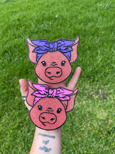 Load image into Gallery viewer, Pig Freshie
