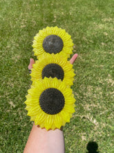 Load image into Gallery viewer, Sunflower Freshie
